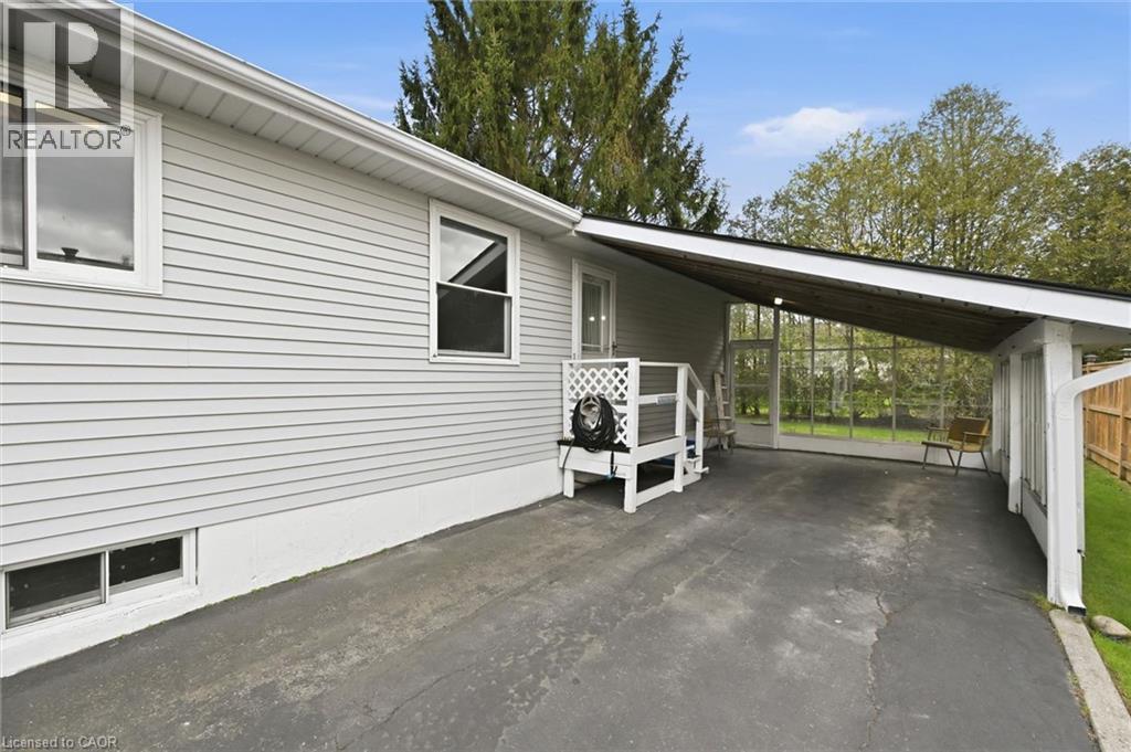 17 RICHARDSON Drive - Image 32