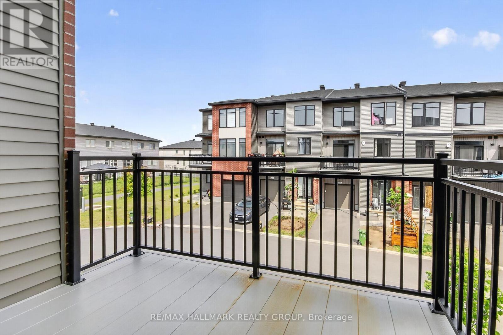 402 JEWELWING PRIVATE - Image 13