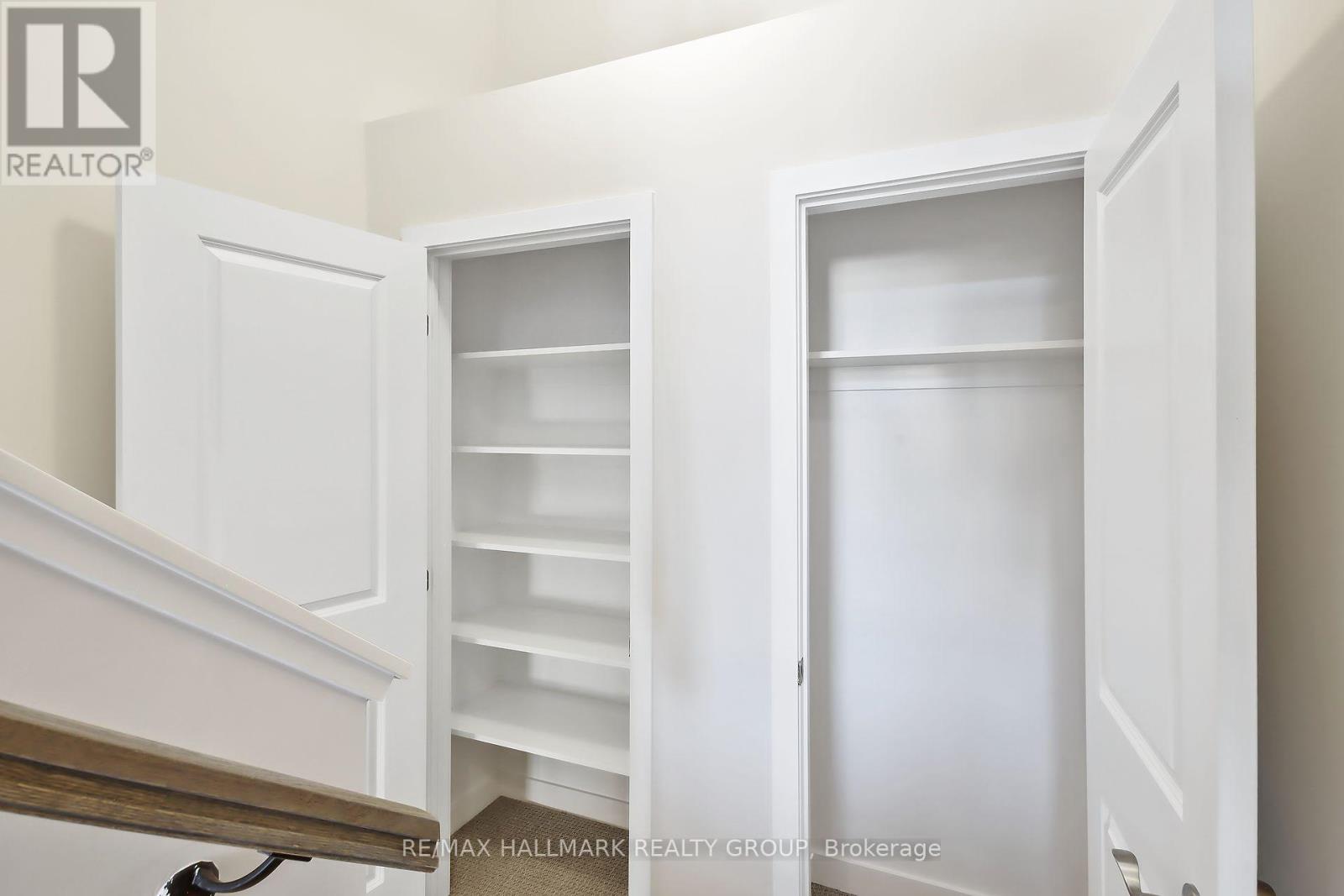 402 JEWELWING PRIVATE - Image 22