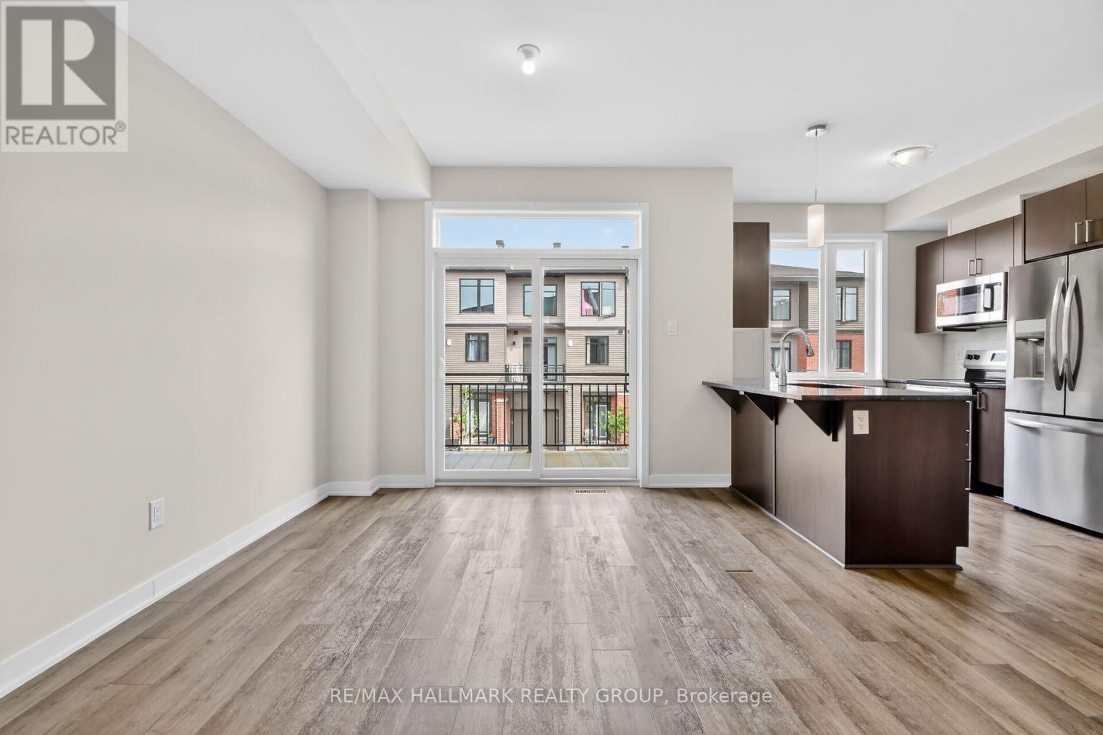402 JEWELWING PRIVATE - Image 9