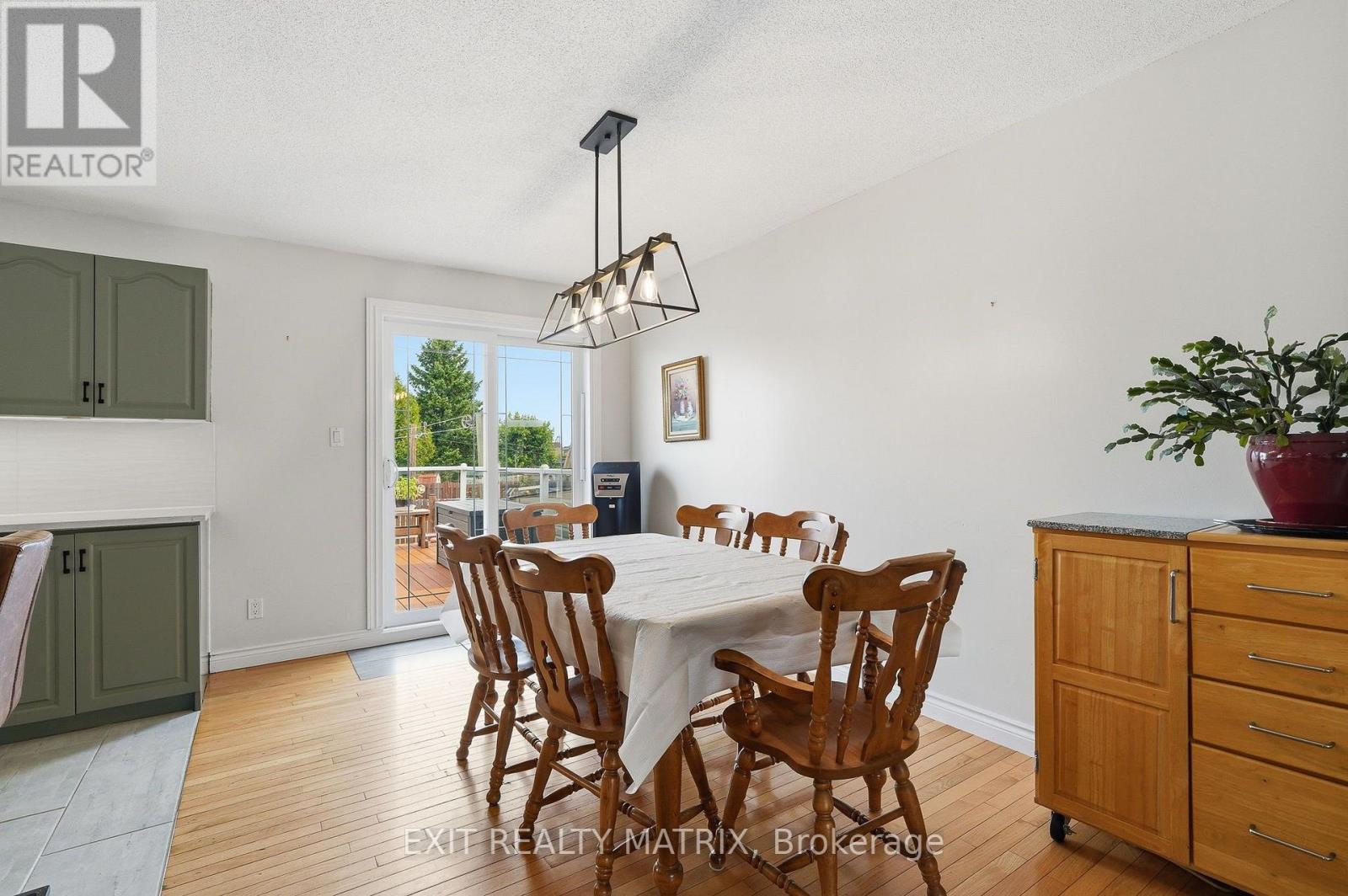 56 ISABELLE STREET - 14