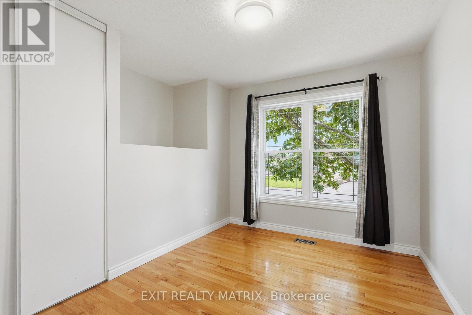 56 ISABELLE STREET - Image 16