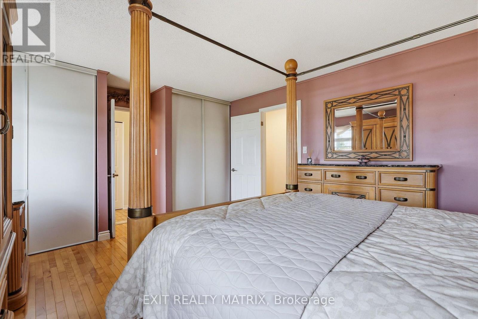 56 ISABELLE STREET - Image 19