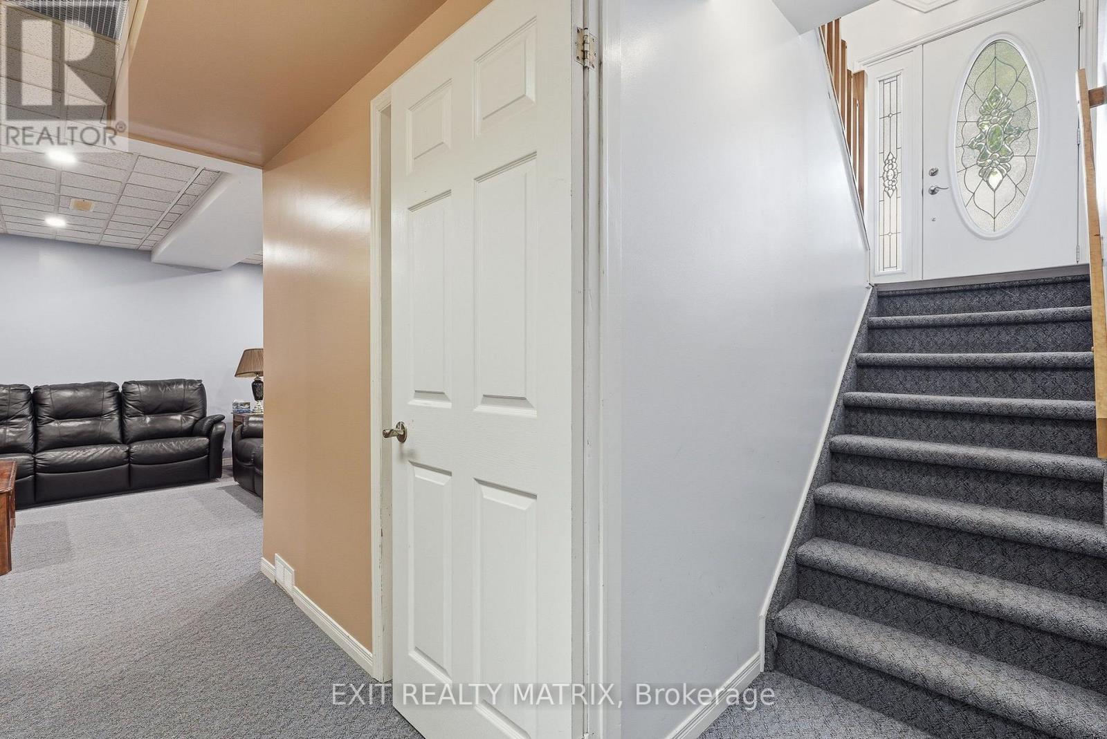 56 ISABELLE STREET - Image 21