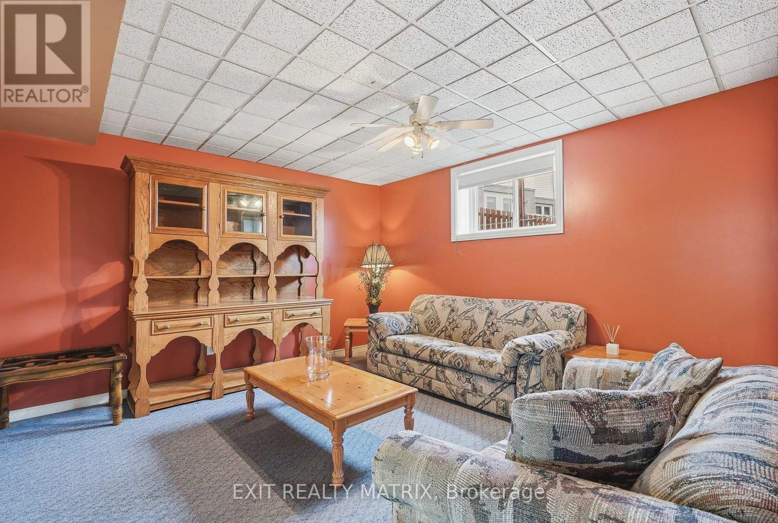 56 ISABELLE STREET - 25