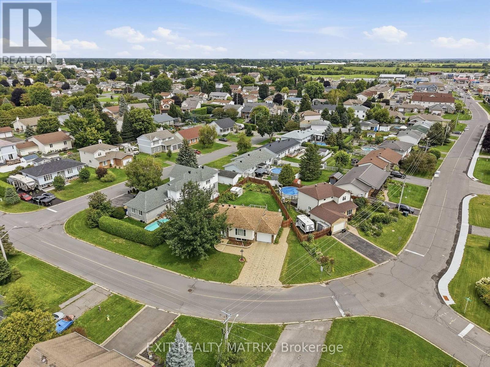 56 ISABELLE STREET - Image 38