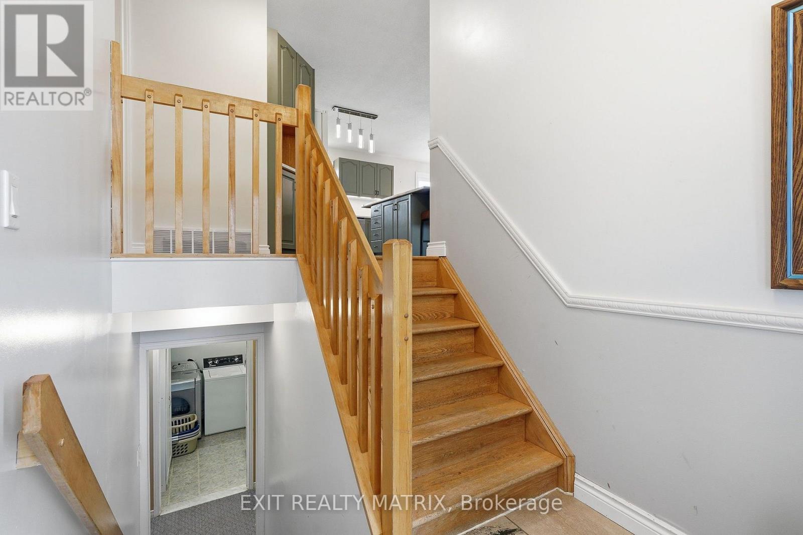 56 ISABELLE STREET - Image 5