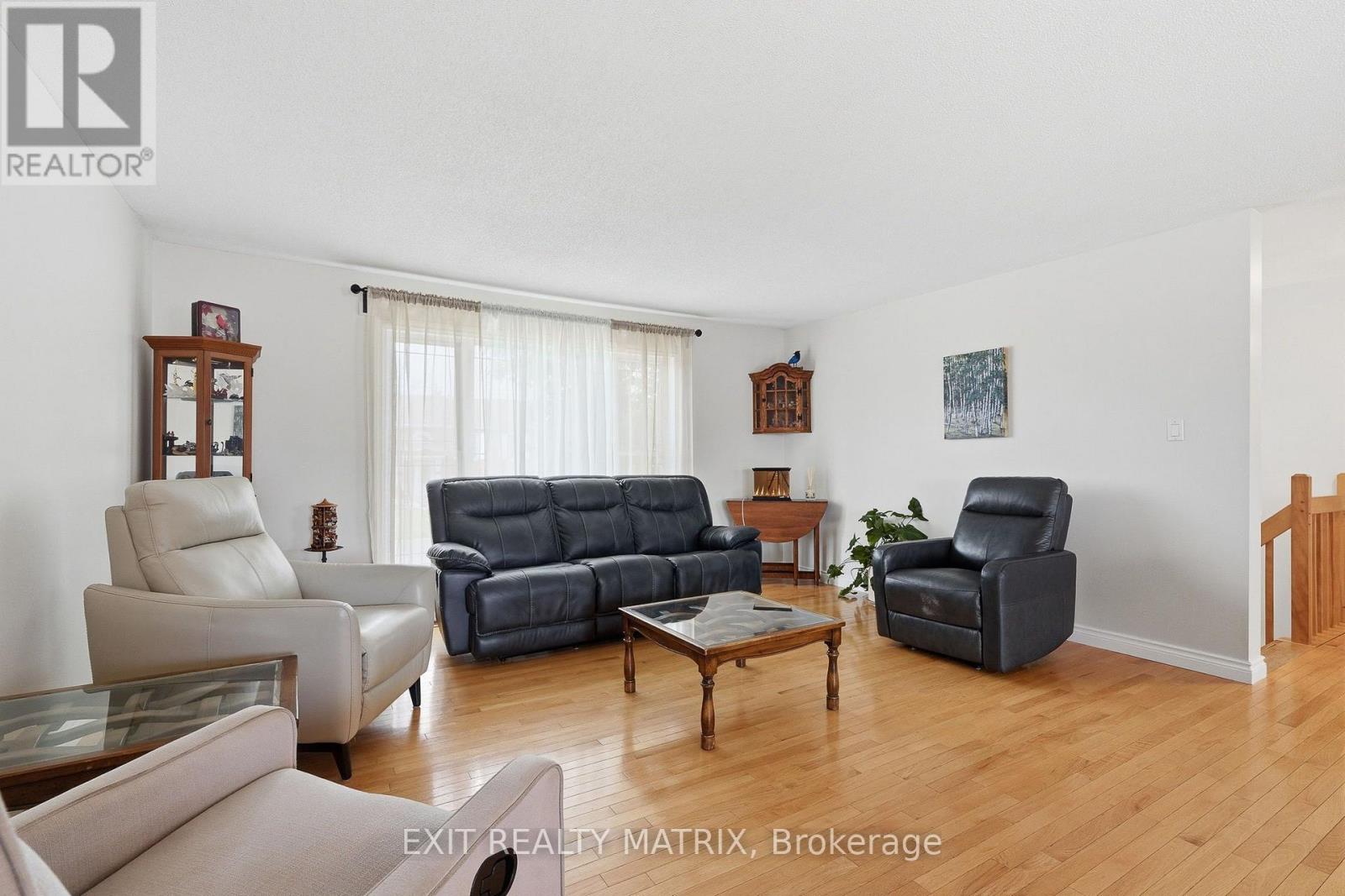 56 ISABELLE STREET - 7