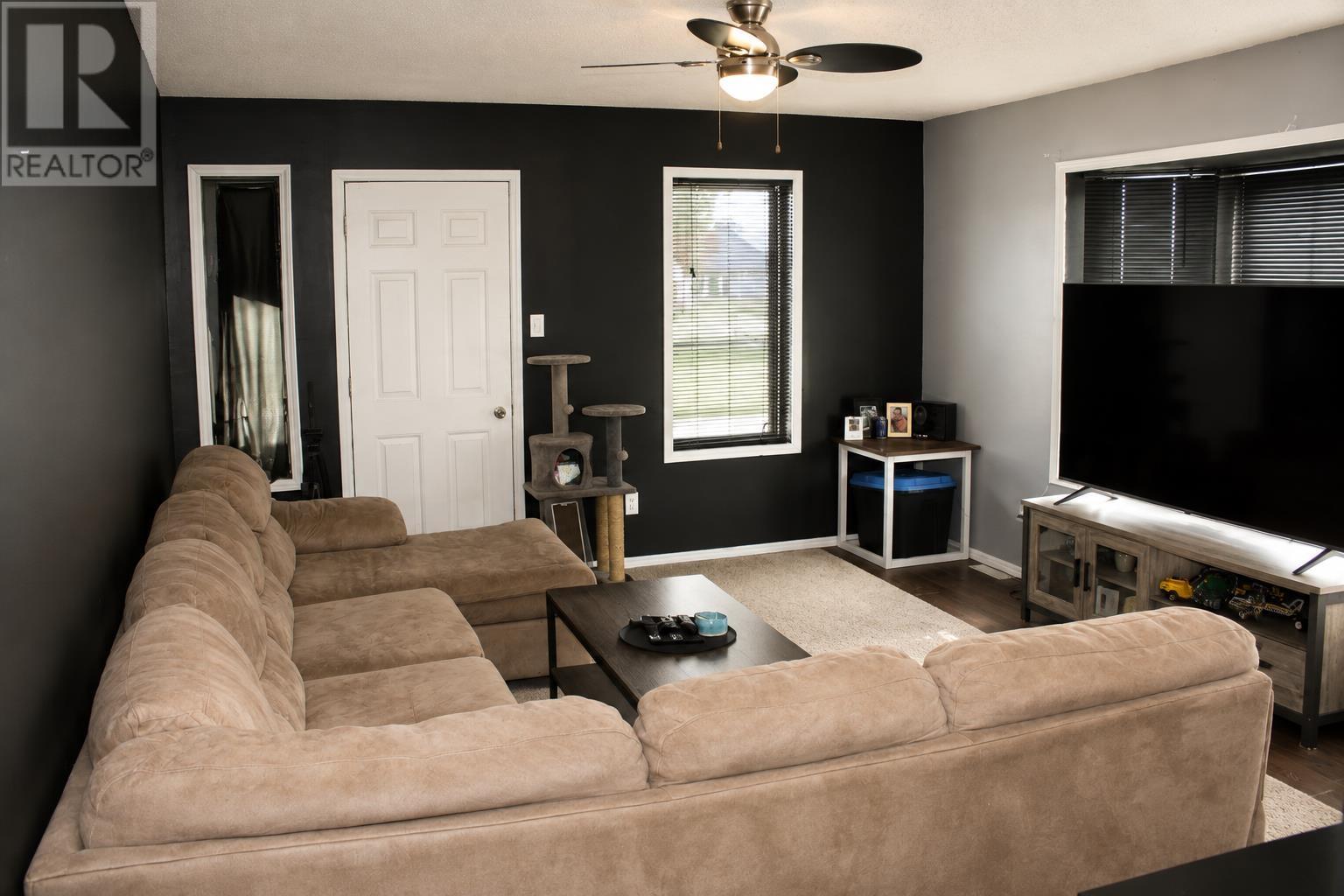 501 ATWOOD AVE - 13
