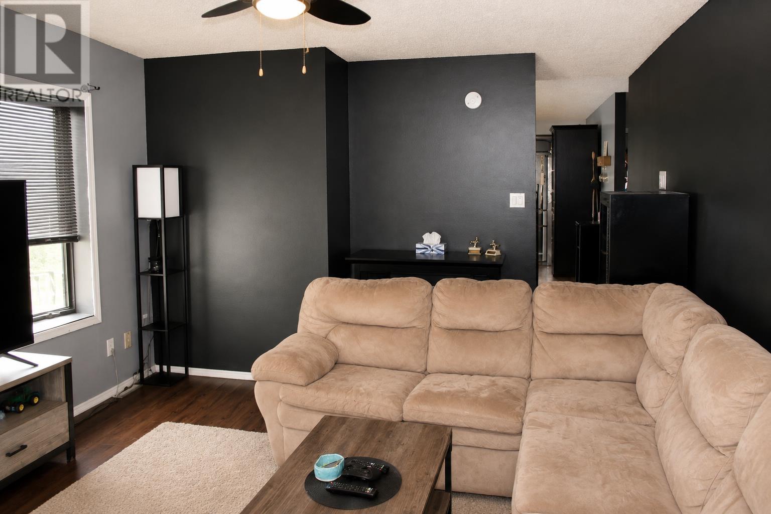 501 ATWOOD AVE - 17