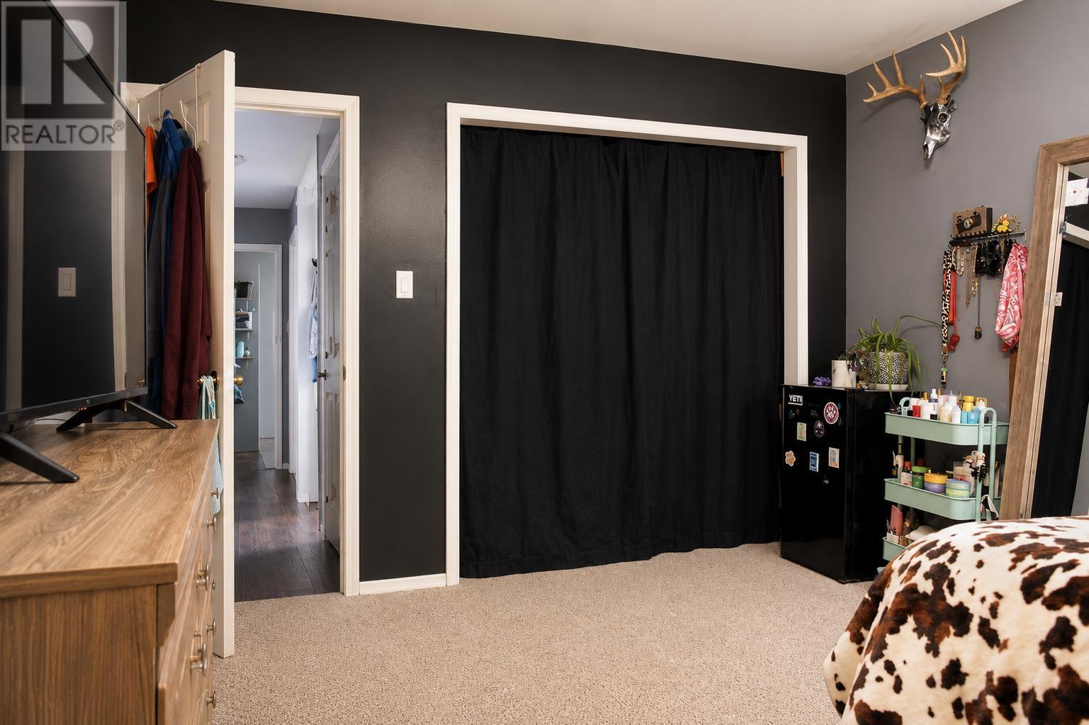 501 ATWOOD AVE - 20