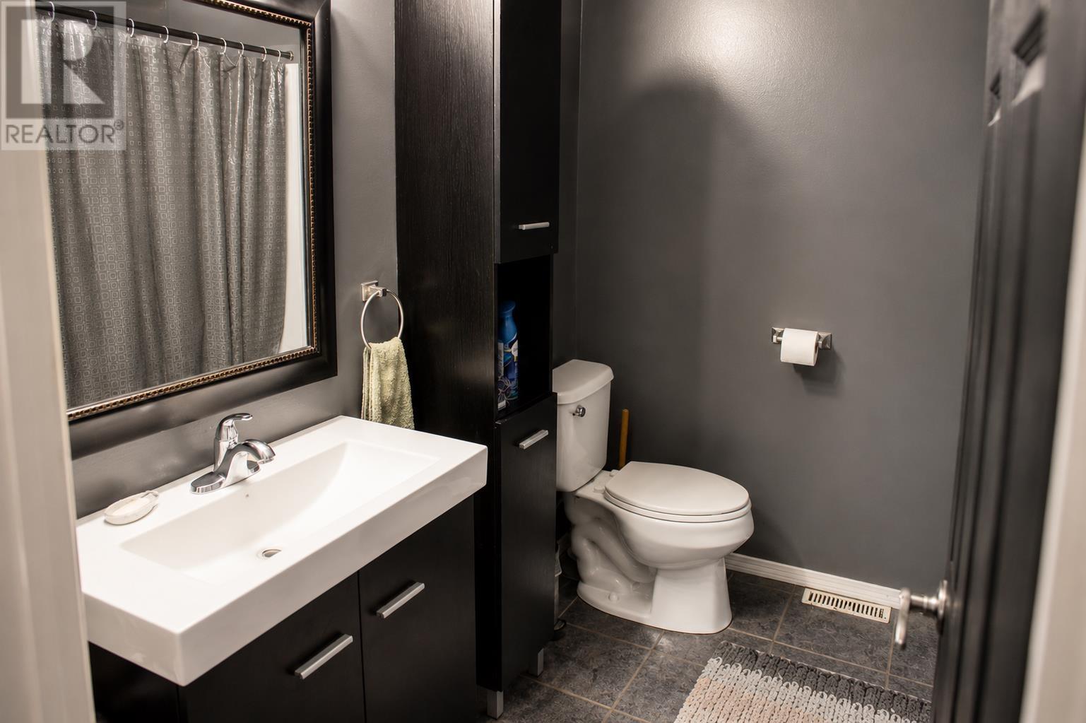 501 ATWOOD AVE - Image 24