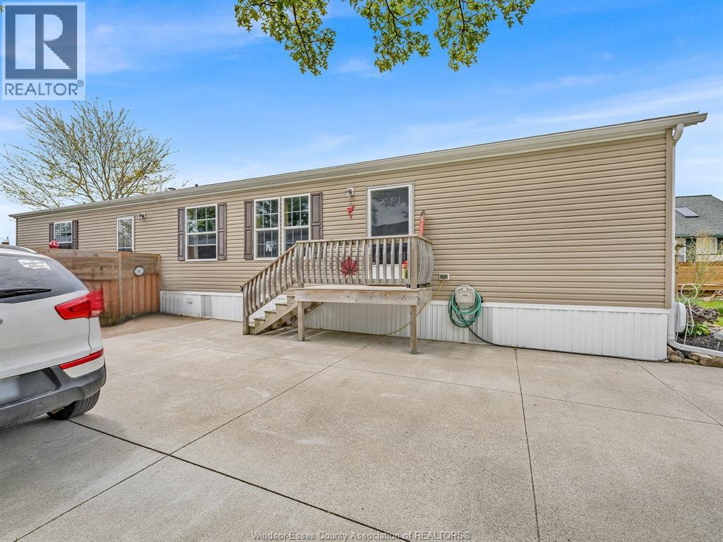 1 OAK COURT - Image 4