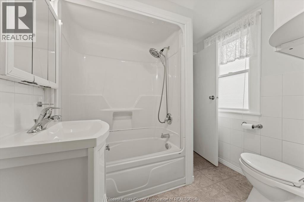 1215 LINCOLN ROAD - Image 14