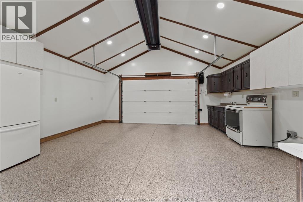1215 LINCOLN ROAD - 27