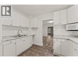 1215 Lincoln Road, Windsor, ON N8Y2H9 Photo 11