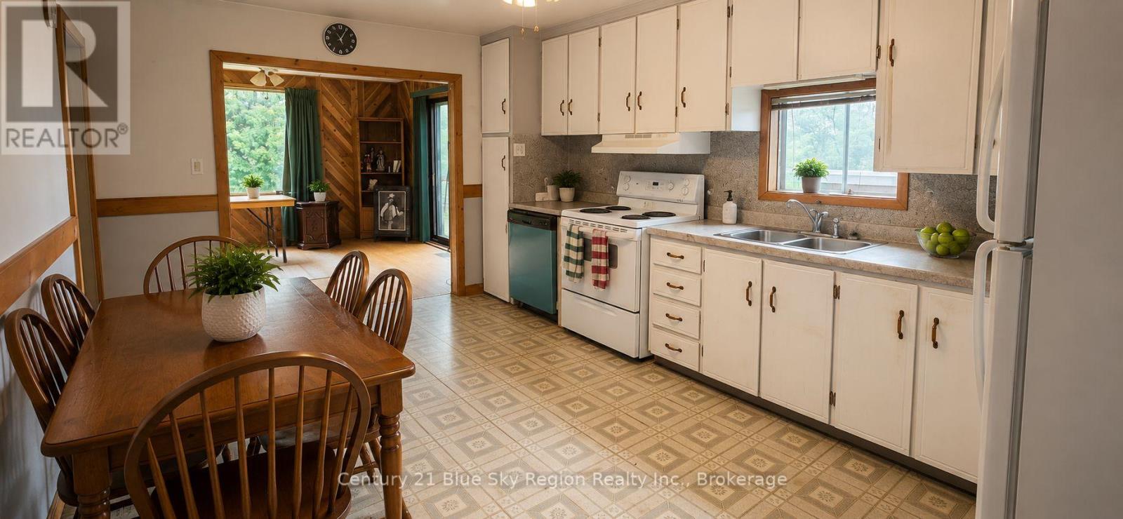 109 JAMES STREET - Image 9