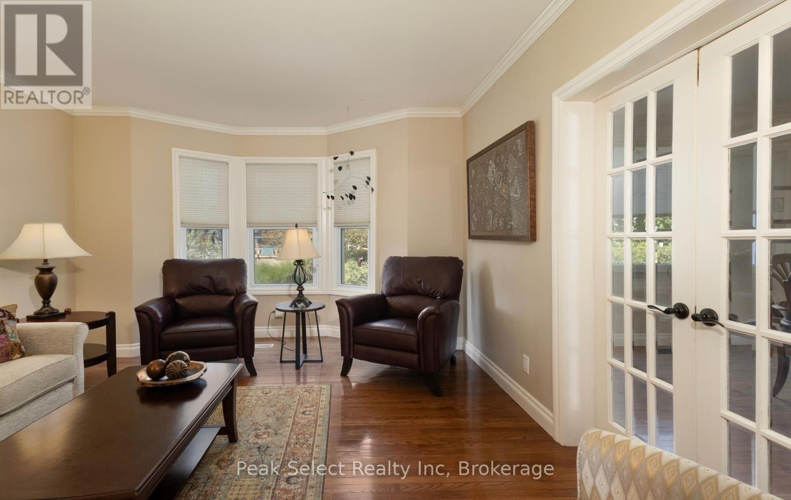 318 ELIZABETH STREET - Image 14
