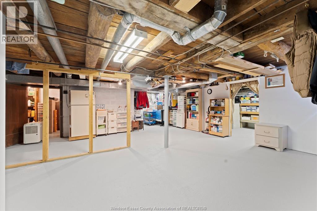 768 WEST BELLE RIVER ROAD - Image 23