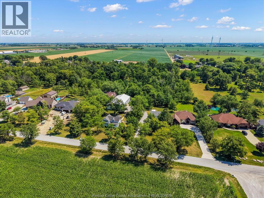 768 WEST BELLE RIVER ROAD - Image 47