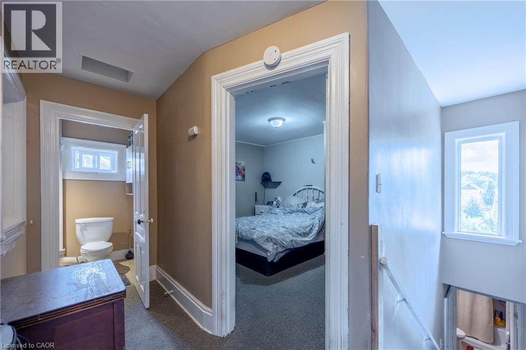 302 SIMCOE Street - Image 13