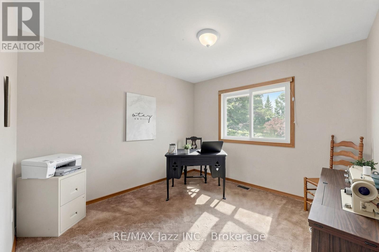 15 BEAVERS LANE - Image 16