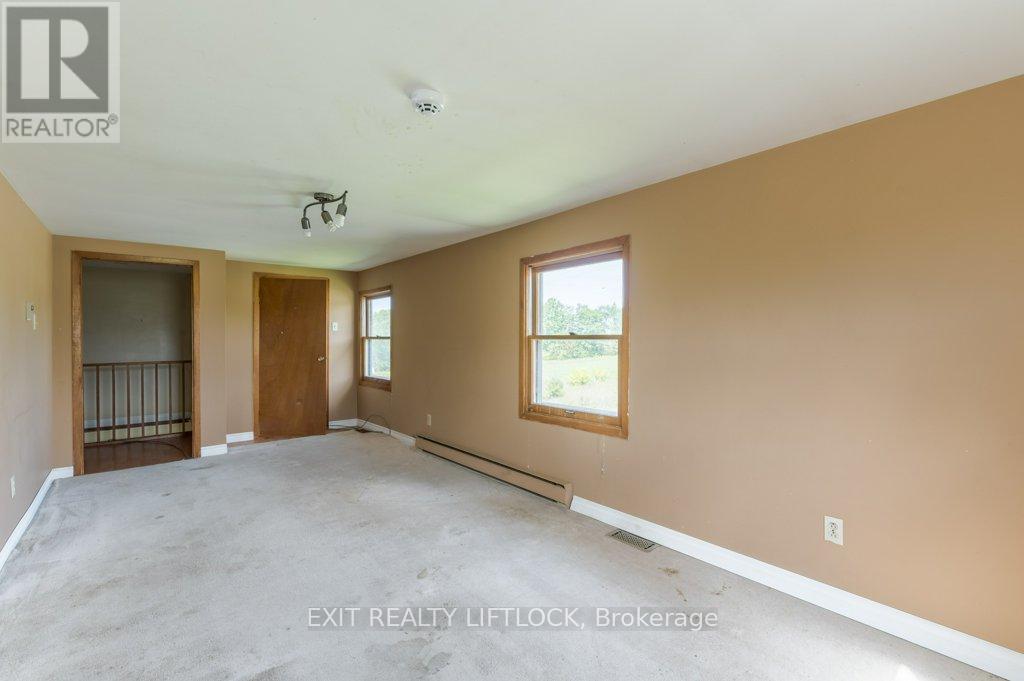 194 COUNTY RD 10 - Image 23