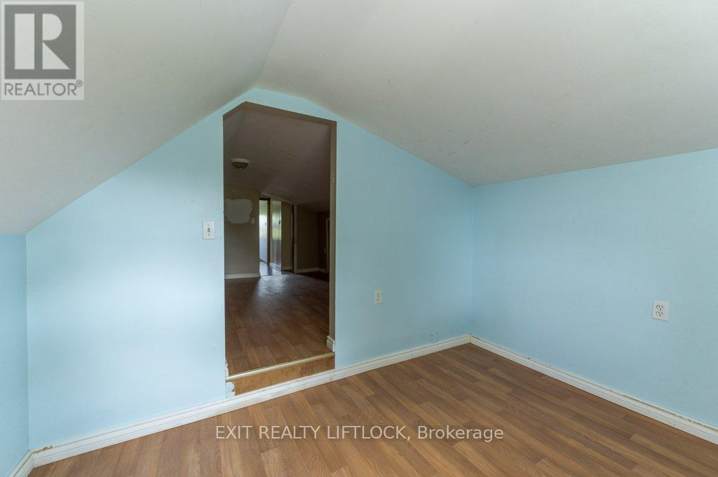 194 COUNTY RD 10 - Image 33
