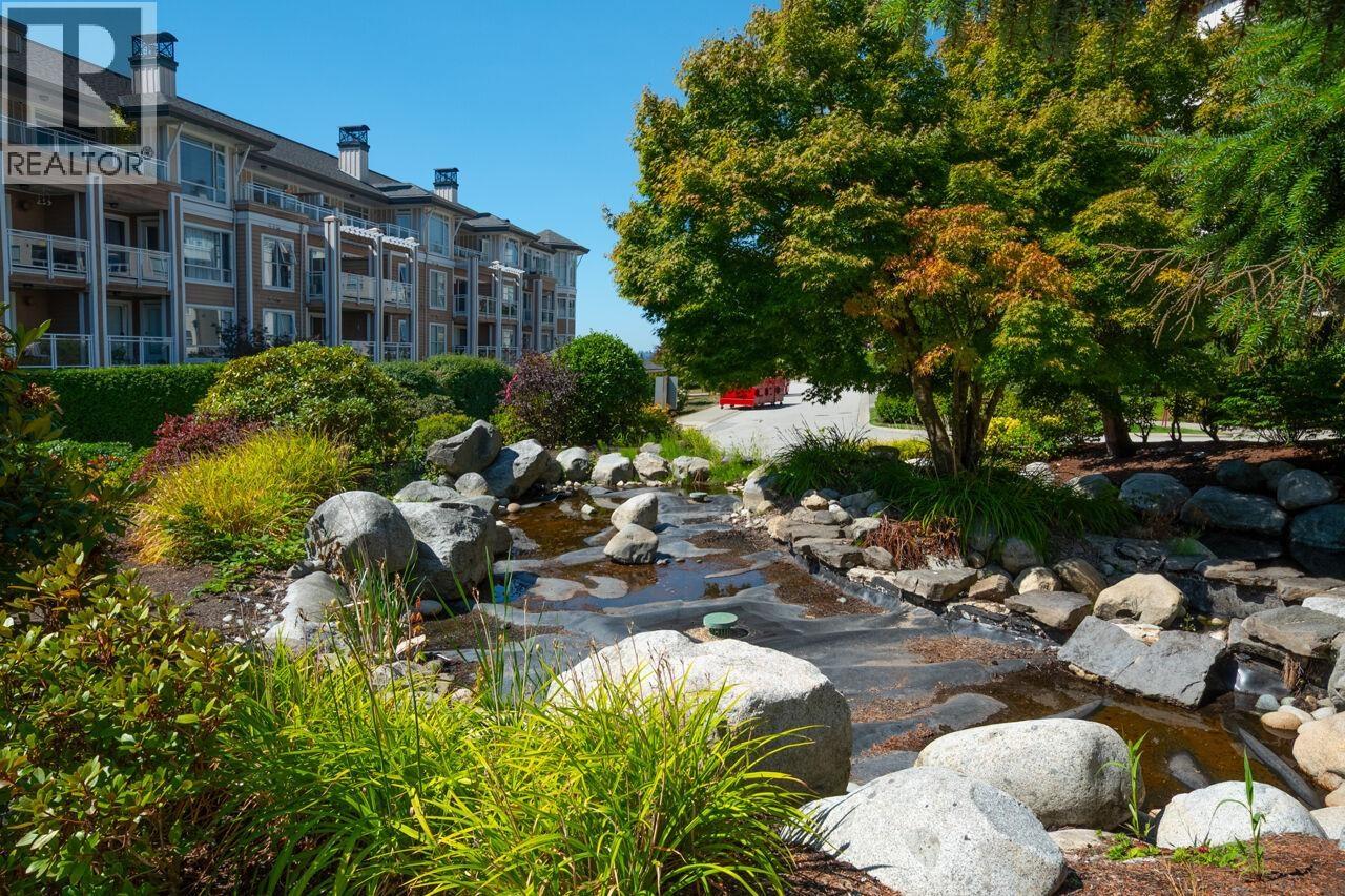 104 3625 WINDCREST DRIVE, North Vancouver