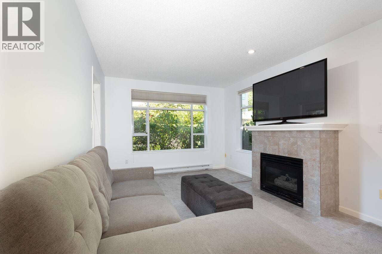 104 3625 WINDCREST DRIVE, North Vancouver