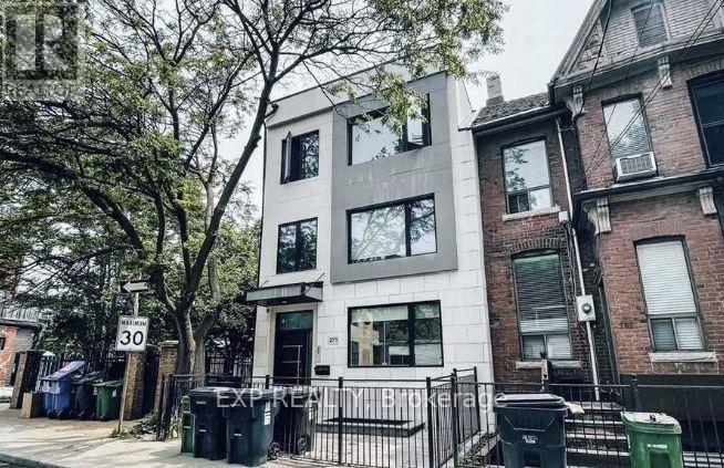 Photo of 271 Ontario Street