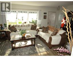 Kitchen - 817 Kimberley Avenue, Greenwood, BC V0H1J0 Photo 13
