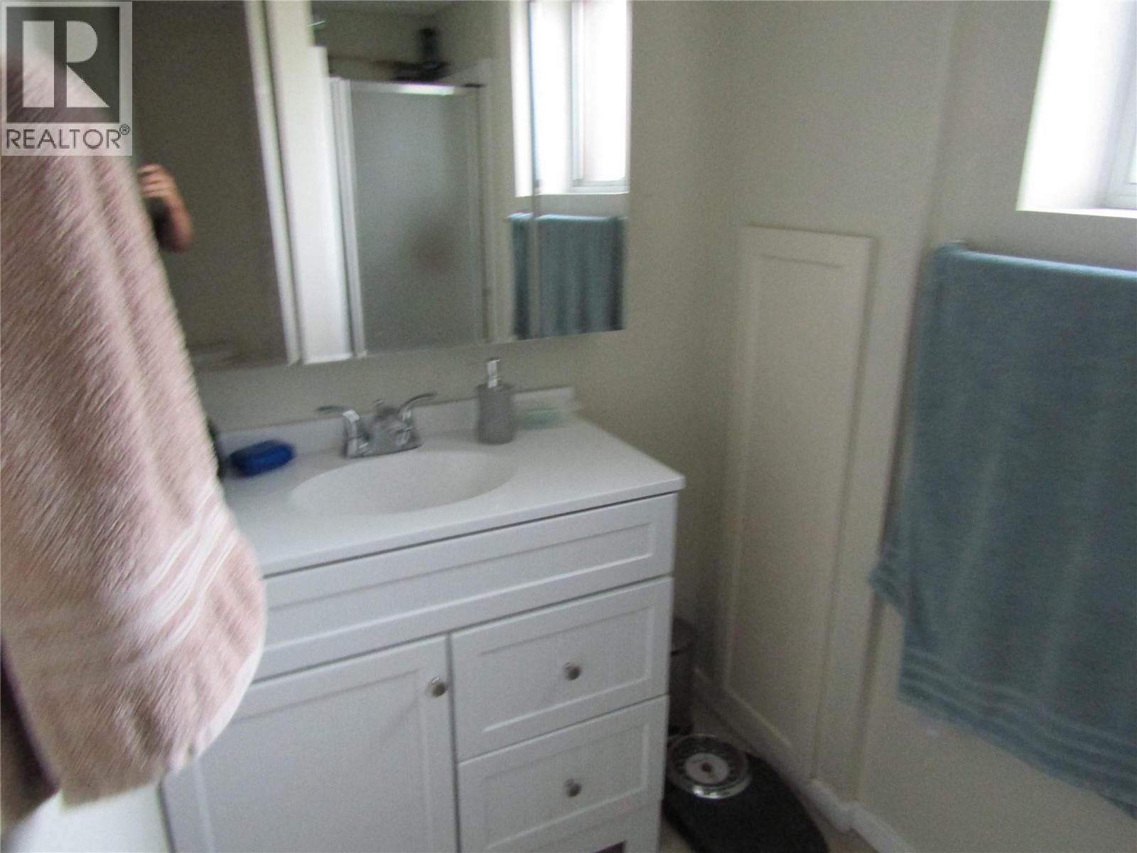 817 Kimberley Avenue - Image 37
