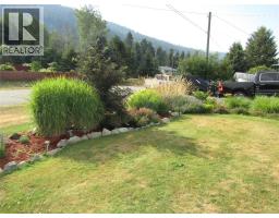 Full bathroom - 817 Kimberley Avenue, Greenwood, BC V0H1J0 Photo 6