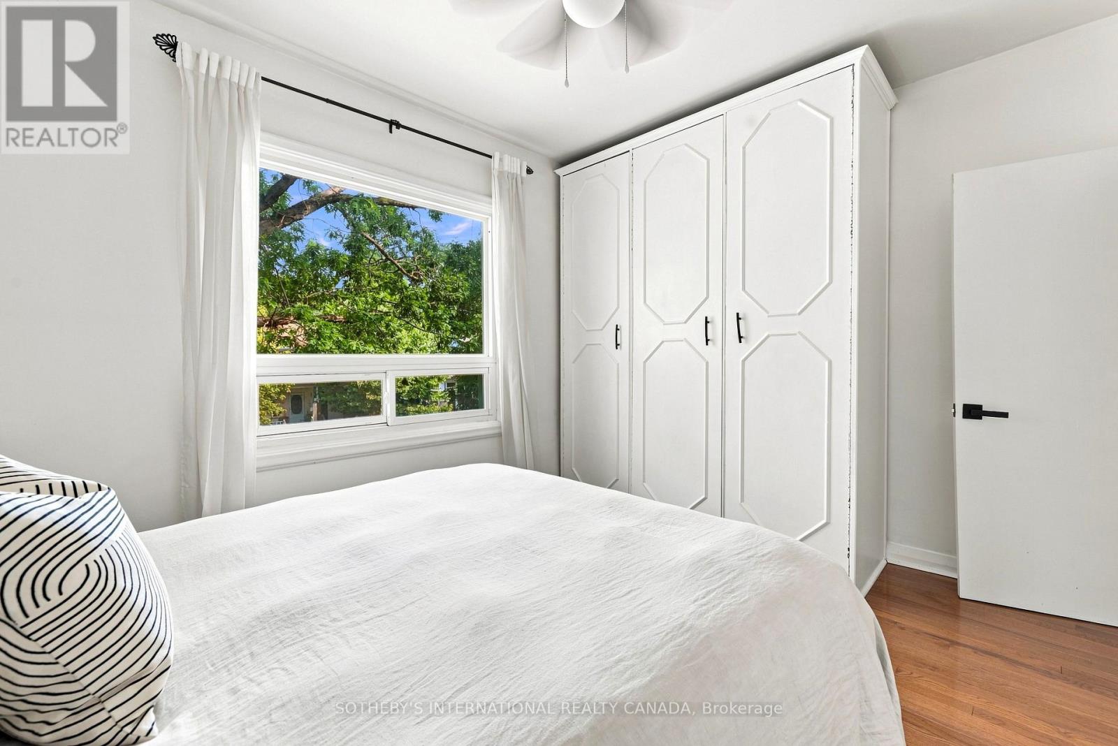 213 OAKCREST AVENUE - Image 19