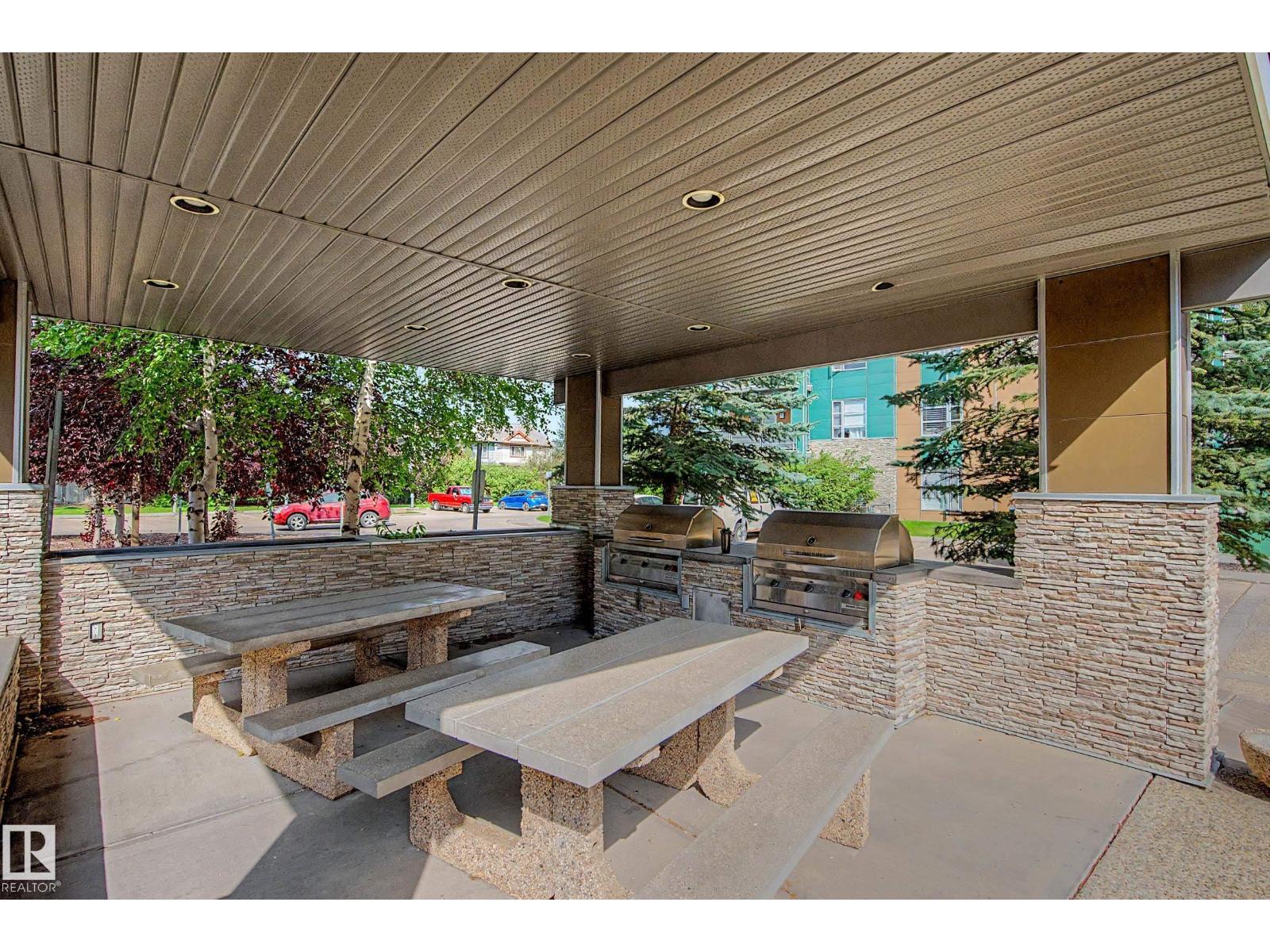 #107 2590 ANDERSON WY SW - 34