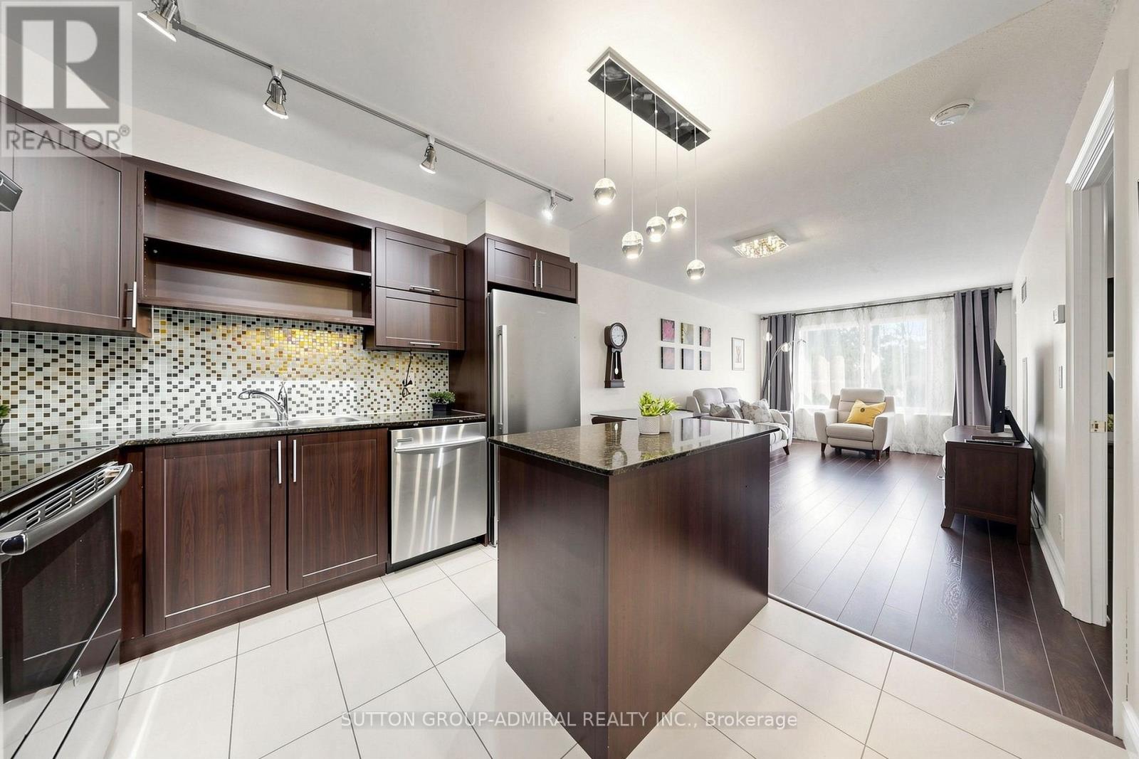 #210 39 GALLERIA PARKWAY - Image 16