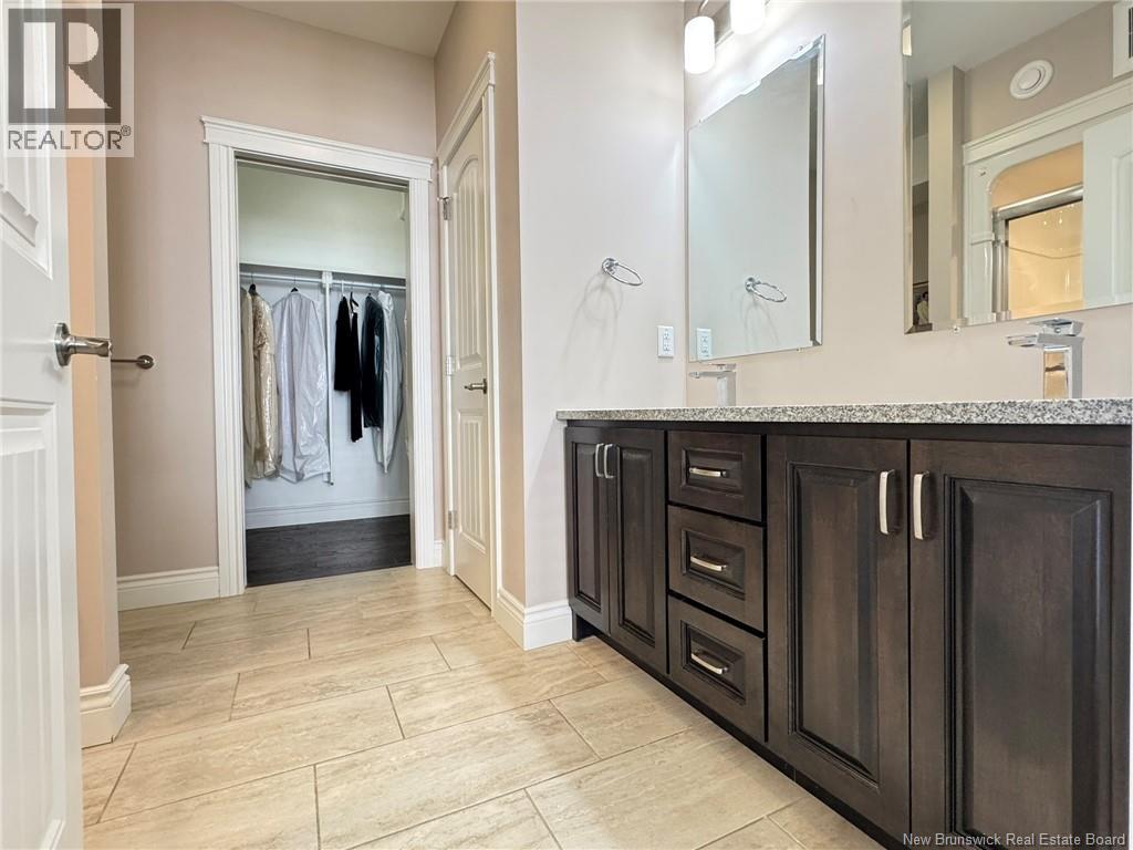 #204 52 Hampton Road - Image 36