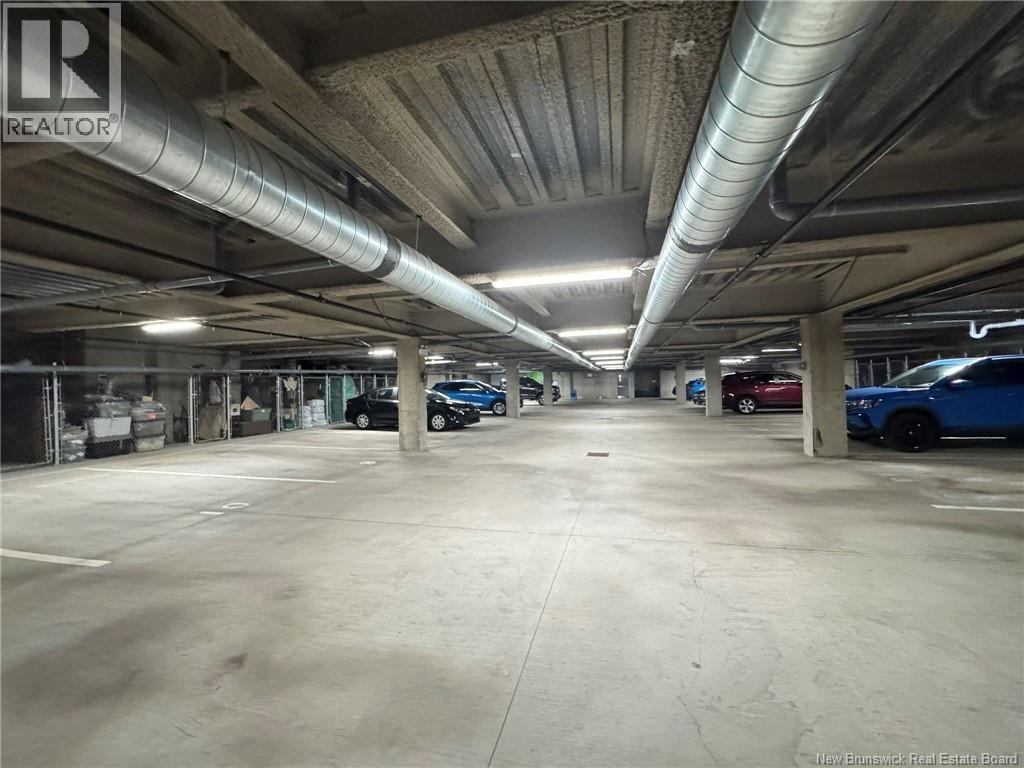 #204 52 Hampton Road - 44