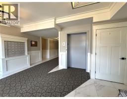52 Hampton Road Unit# 204, photo 4