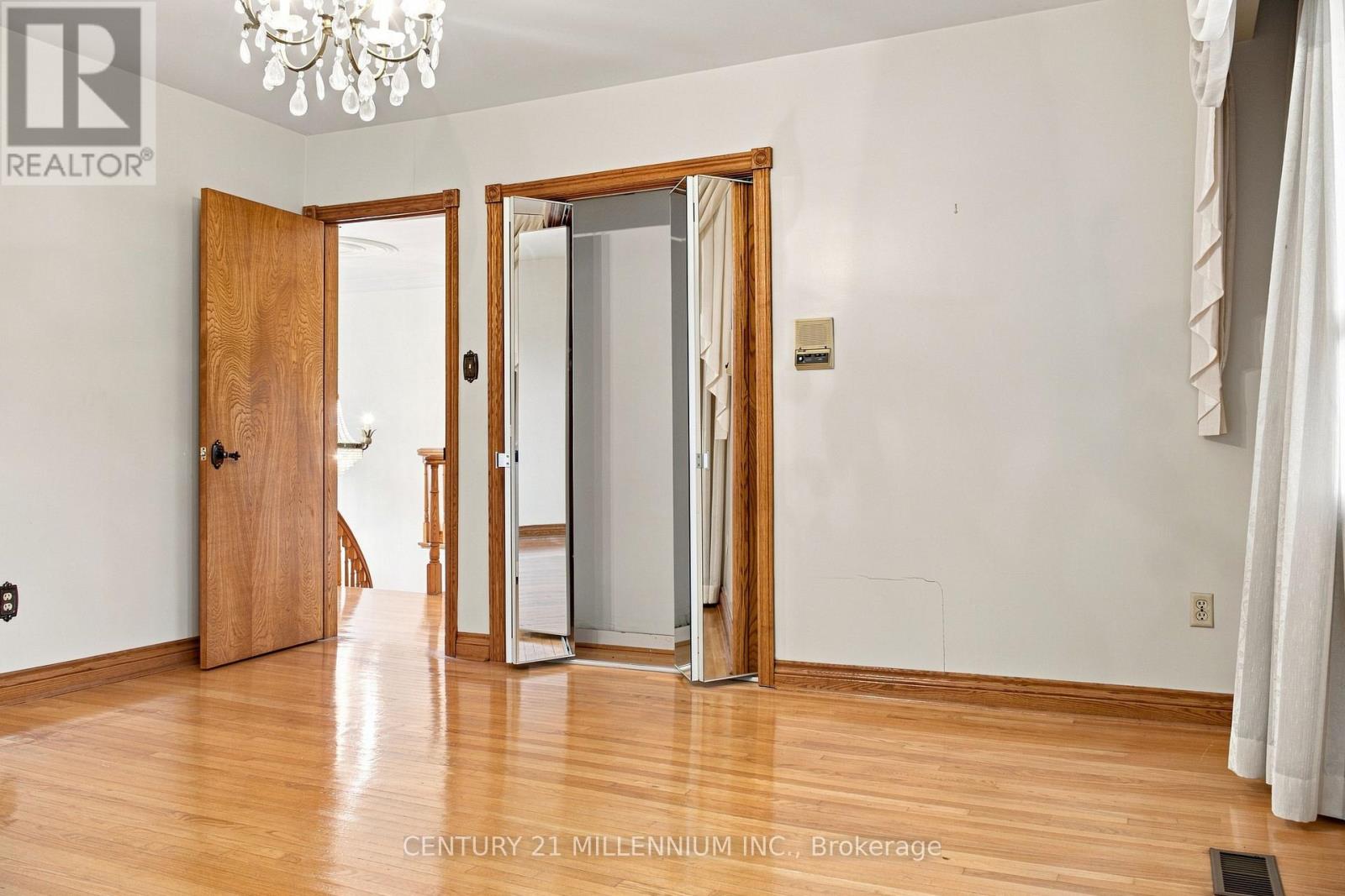 44 WIGWOSS DRIVE - 13