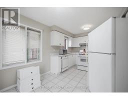 42 Mosley Crescent, Brampton, ON L6Y5C8 Photo 13