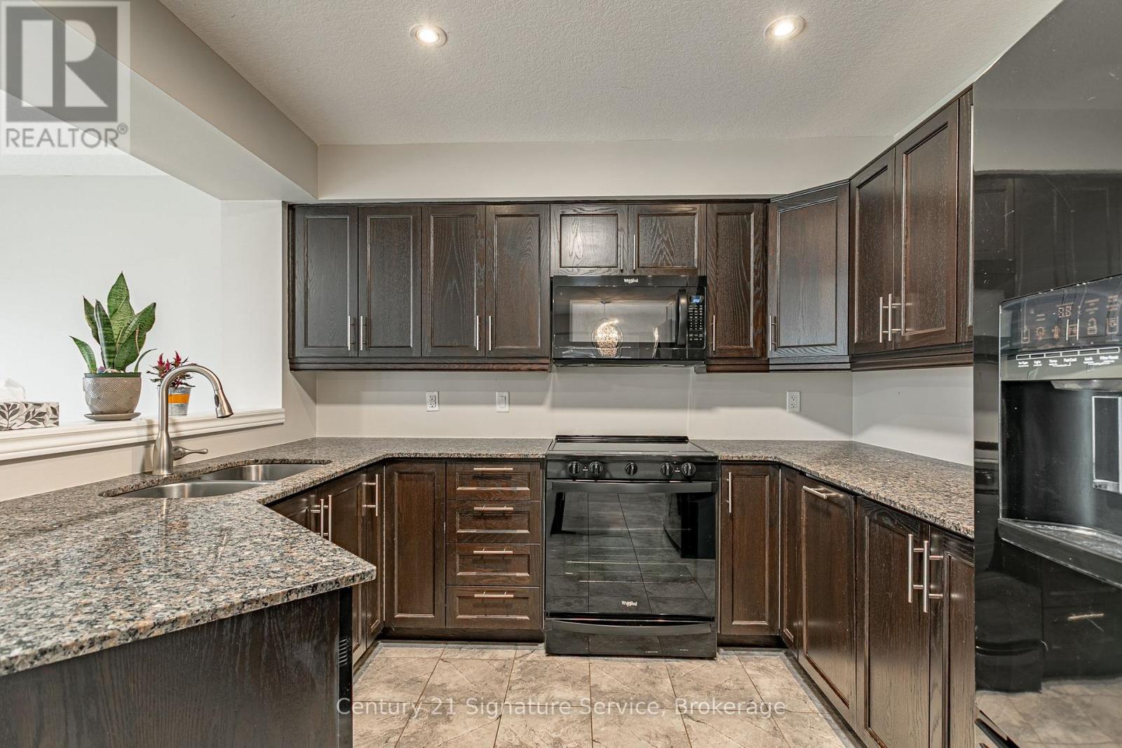 27 FREER DRIVE - Image 20