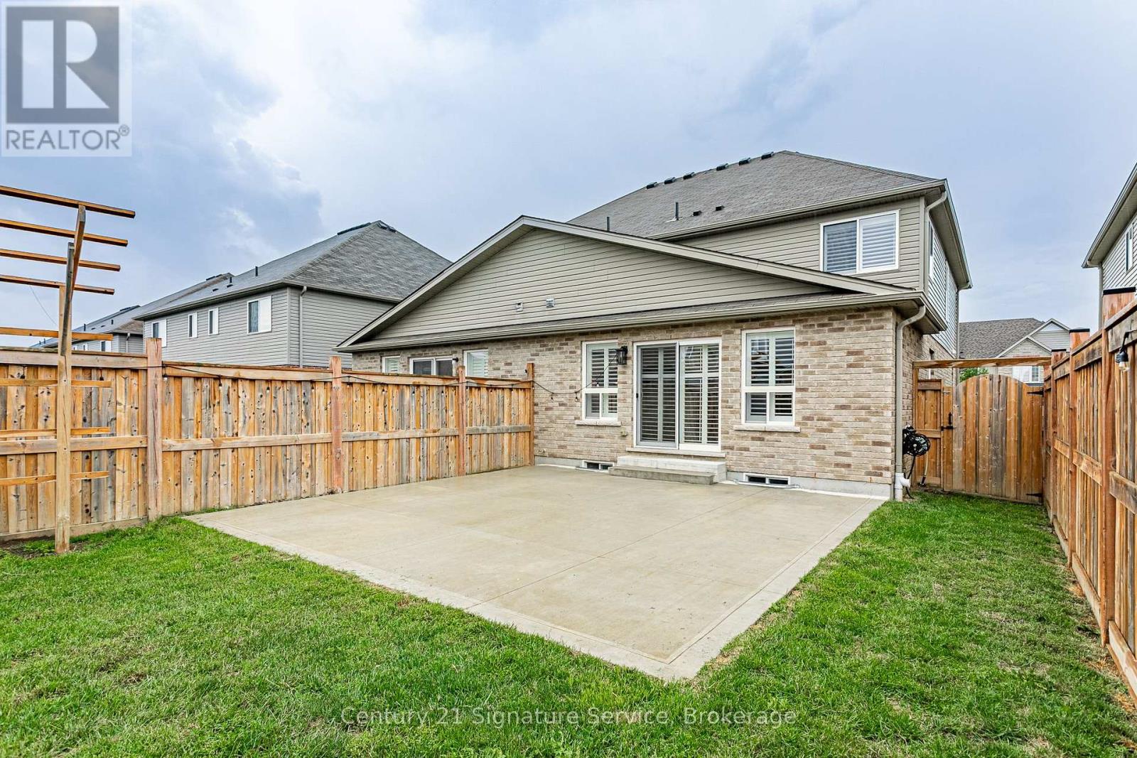 27 FREER DRIVE - Image 36