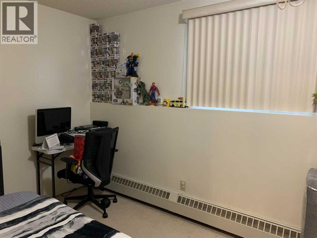 #107 35 Bennett Street - 11