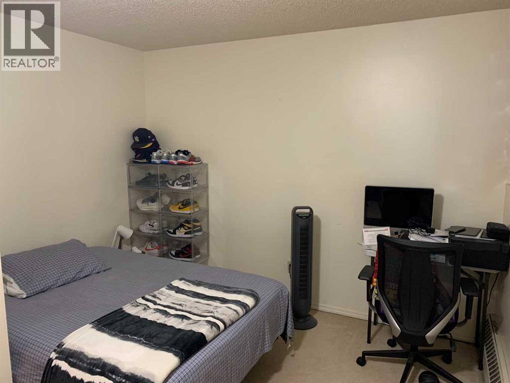 #107 35 Bennett Street - 12