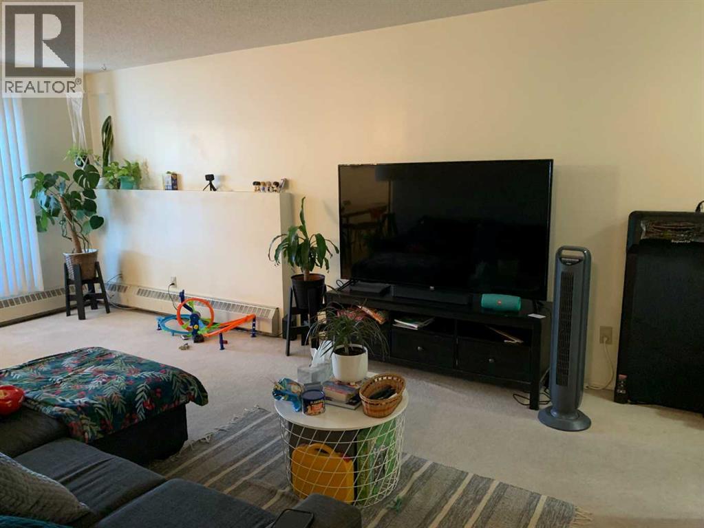 #107 35 Bennett Street - 3