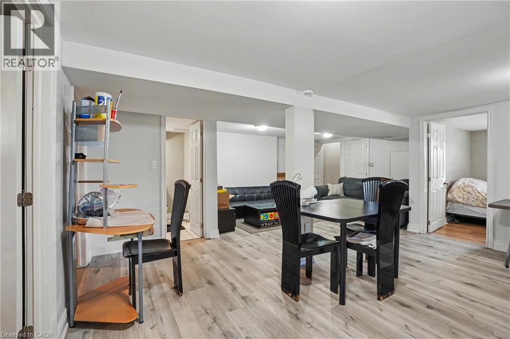 99 MARTINDALE Road - Image 26