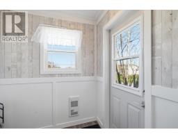 7 Clements Road thumbnail 12