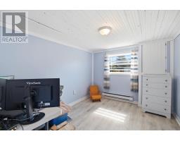 7 Clements Road thumbnail 15